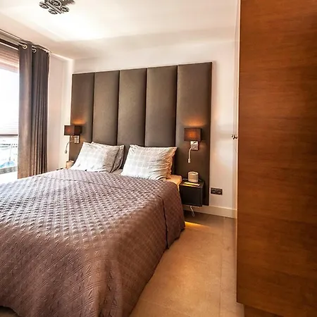 Appartement Luxe Aan De Jachthaven Met Frontaal Zeezicht Altea