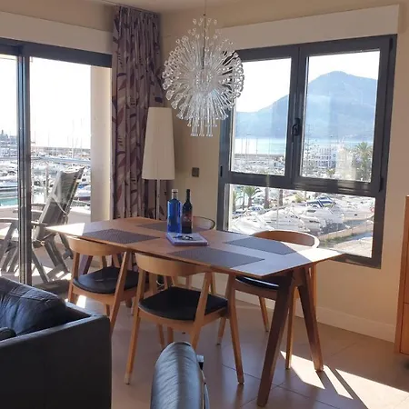 Appartement Luxe Aan De Jachthaven Met Frontaal Zeezicht *